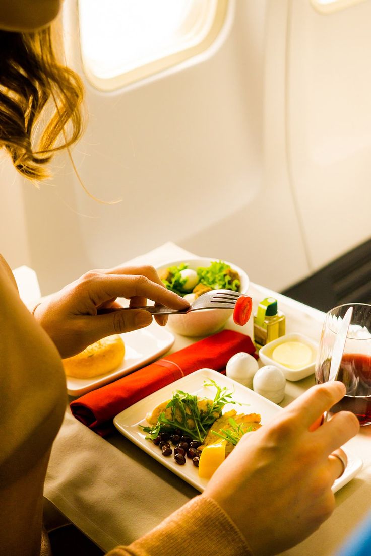 What not to eat on a plane: The full guide